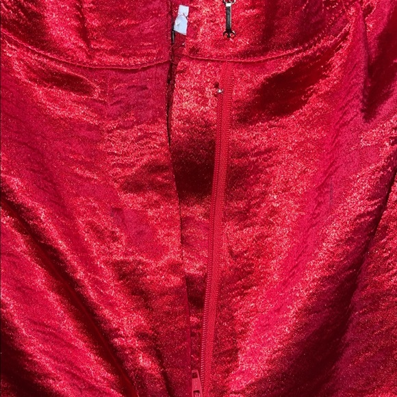 Two Piece Satin Set - Picture 5 of 7